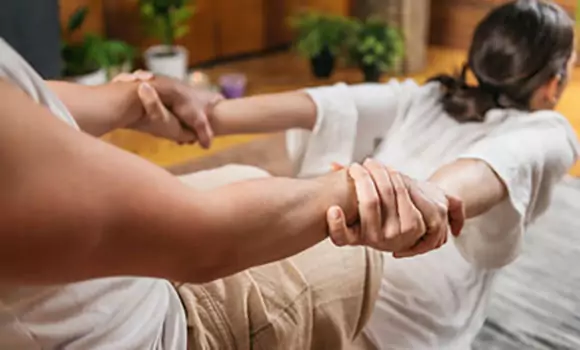 thaimassage,clausthal,zellerfeld,thai,massage,wellnesszentrum,naturheilkunde,aromatherapie,oelmassage,aromamassage,ganzkoerpermassage,fußreflexmassage,rueckenmassage,schultermassage,kopfmassage,gesichtsmassage,fußreflexzonenmassage,massagegutschein